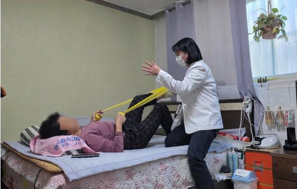 인천 서구, 취약계층 대상 ‘장수누리터’ 방문건강관리 서비스 확대... 맞춤형 보건 지속할 것