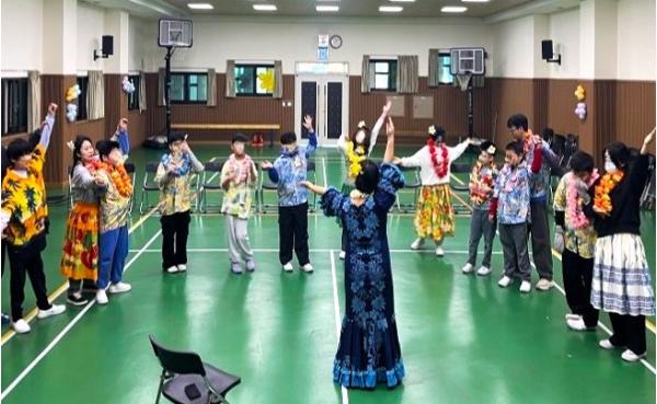 송파구, 올해 교육경비 190억 원 지원… 학교별 맞춤 지원 강화