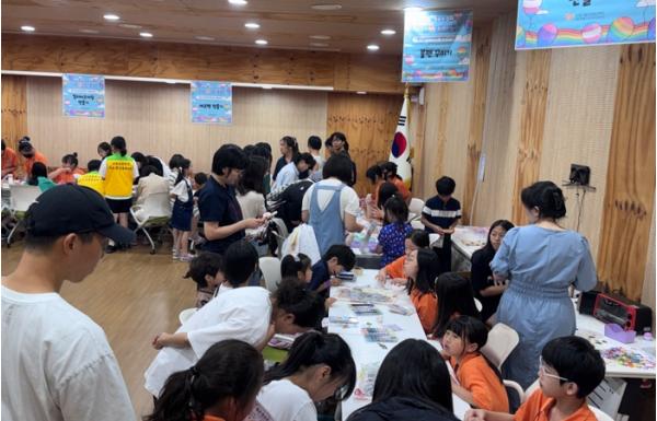 수원시청소년청년재단 칠보청소년청년센터, 청소년축제 청소년이 만들고 지역사회가 함께 한 ‘커피 칠보즈 1호점’ 성황리에 열려