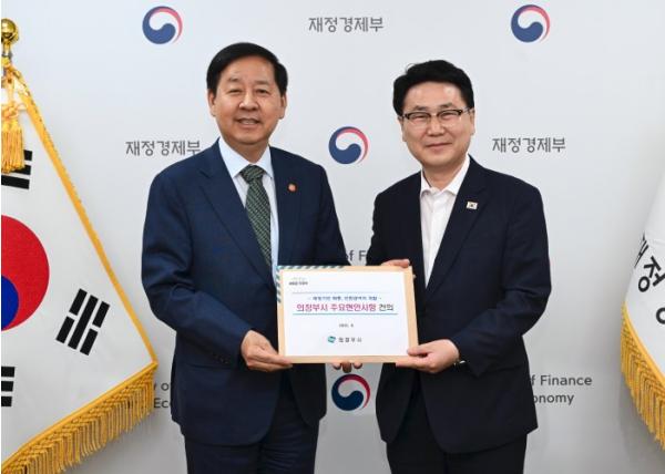 김원기 의정부시장, 중앙정부와명 전방위 협의…지역 현안 해법 모색